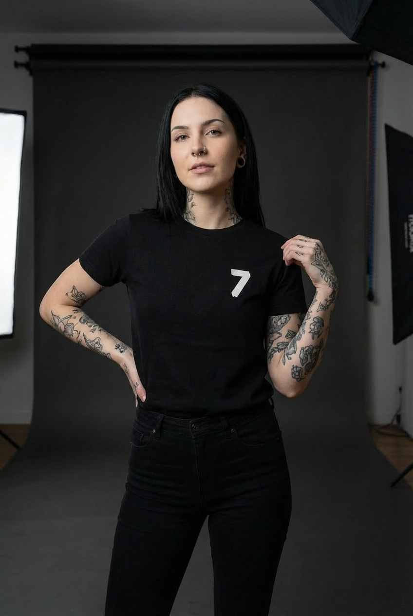 Unisex Famous Number " 7 " Graphic T-Shirt – Oversized Streetwear Top for Daily Wear