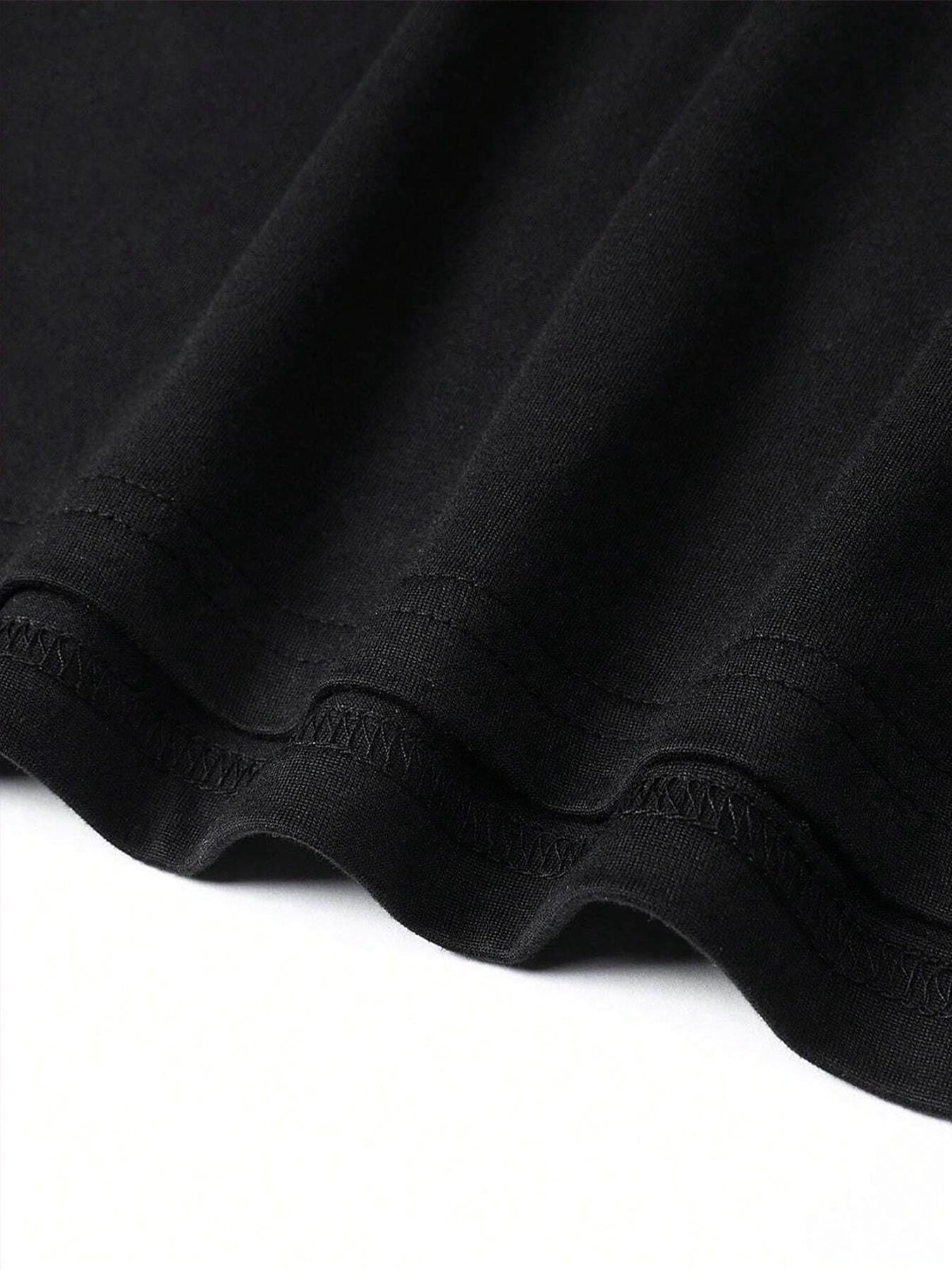 Unisex "Hot-Selling" Born to Be Free Graphic Tee