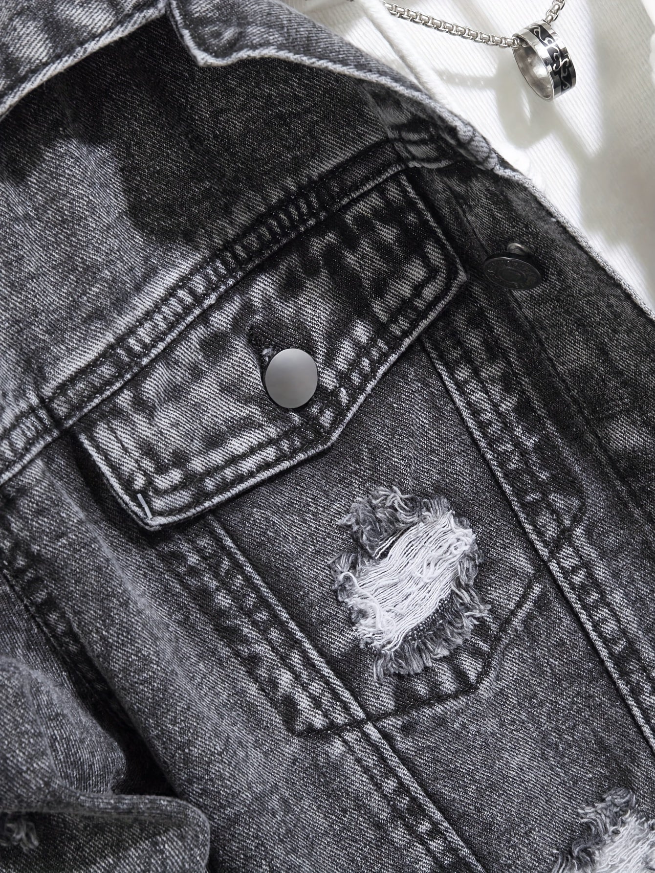 Men’s Distressed Slim-Fit Denim Jacket – Frayed Streetwear Workwear