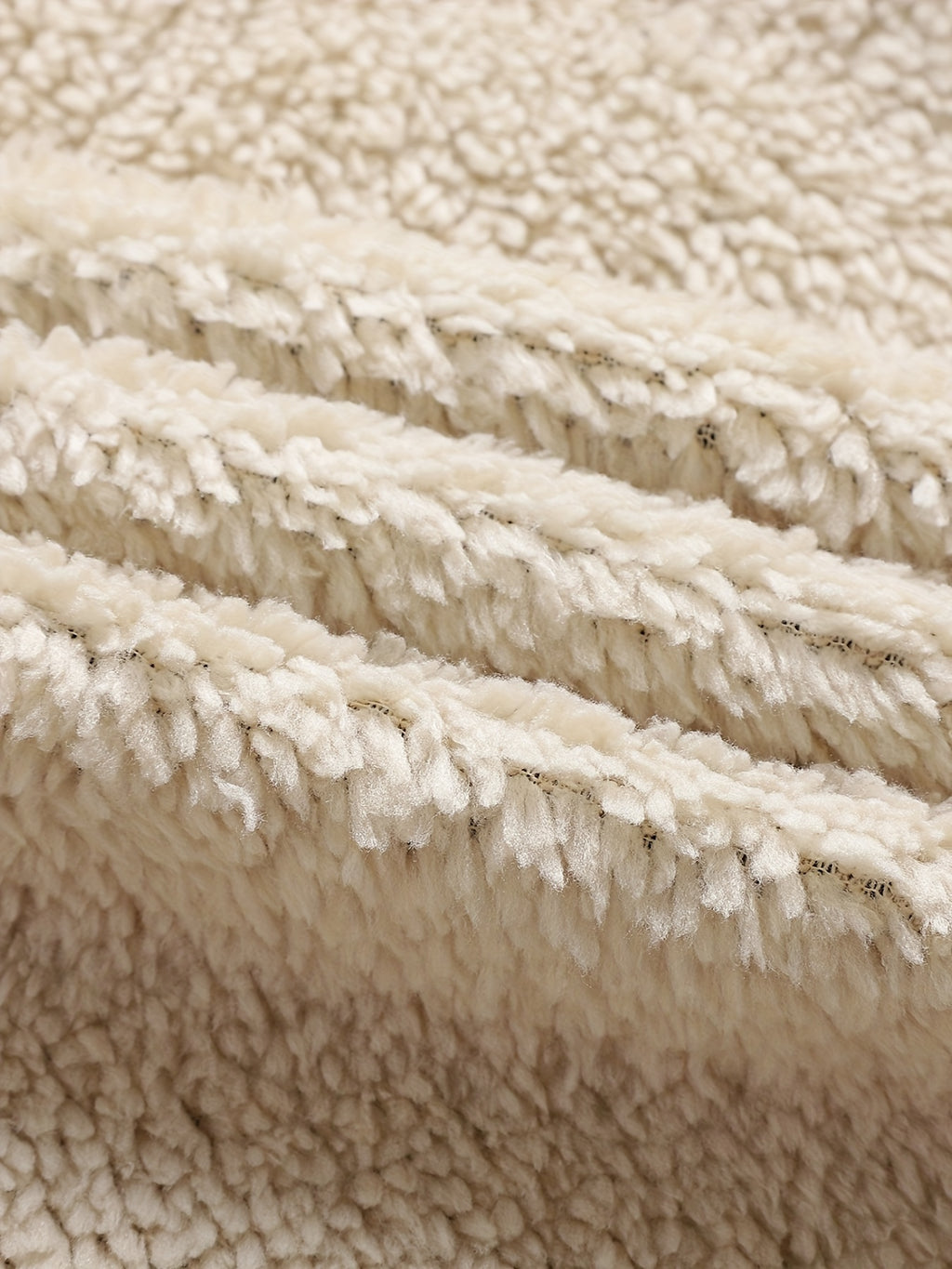 Men’s Fleece-Lined Skull & Bat Zip Hoodie – Warm Fall/Winter Streetwear