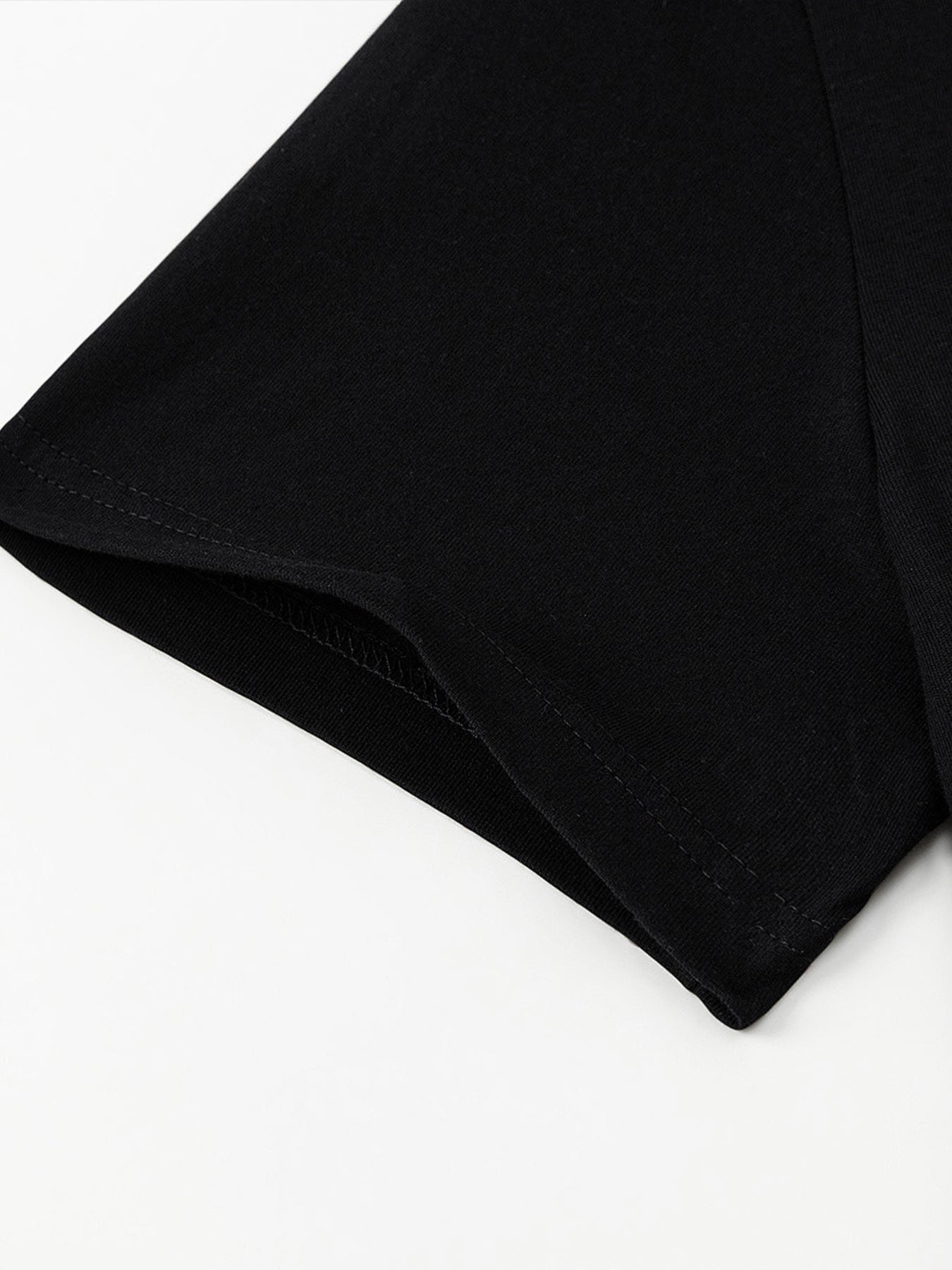 Unisex "Hot-Selling" Born to Be Free Graphic Tee