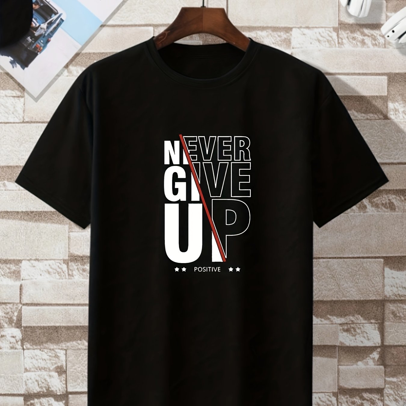 Men’s Oversized “Never Give Up” Heavyweight Tee