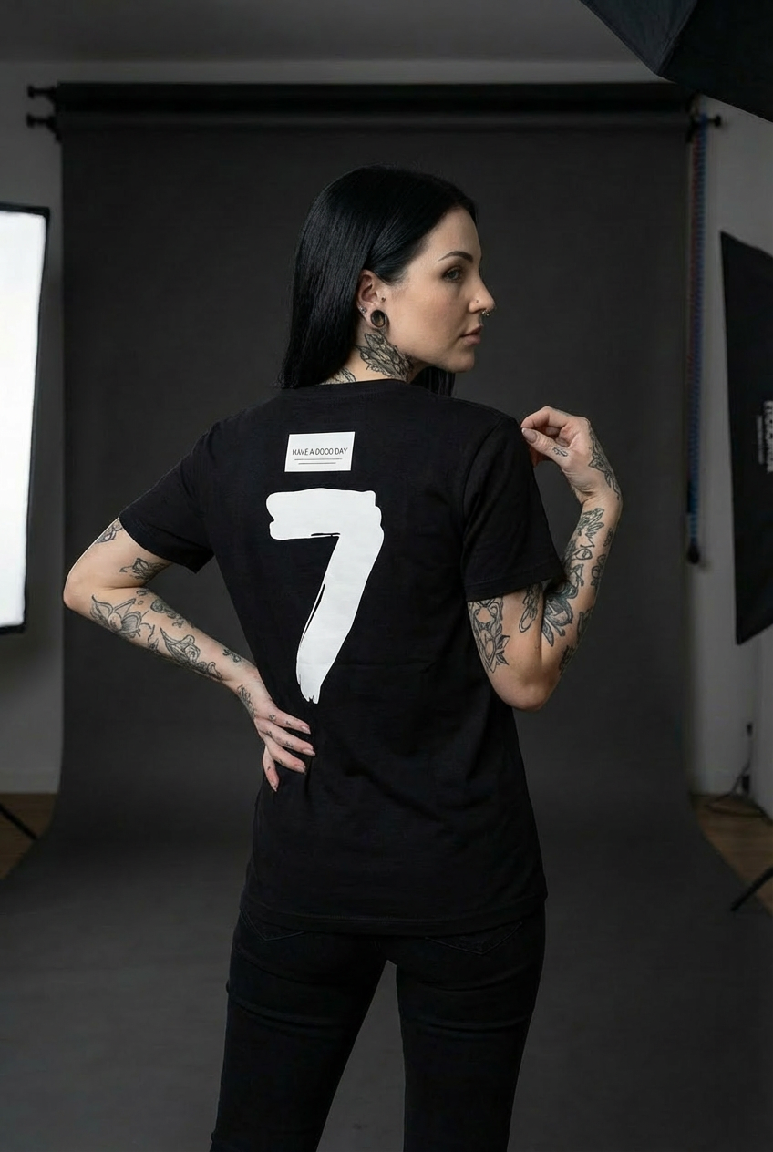 Unisex Famous Number " 7 " Graphic T-Shirt – Oversized Streetwear Top for Daily Wear