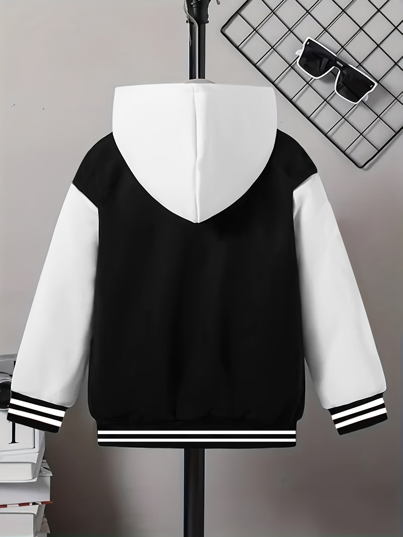 Funny Face Graphic Hoodie Jacket – Loose Fit Contrast Zip-Up Winter Outerwear